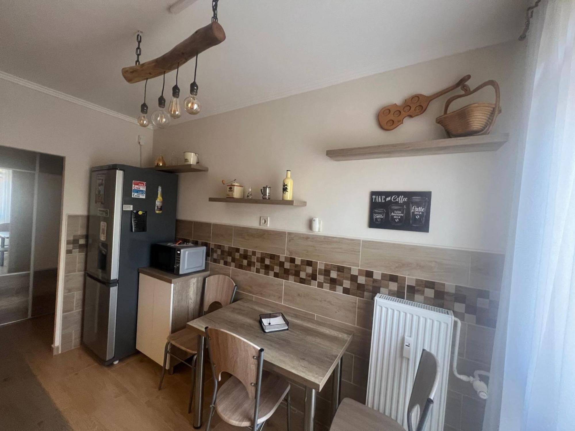 Centrum Apartman Kaposvár Buitenkant foto